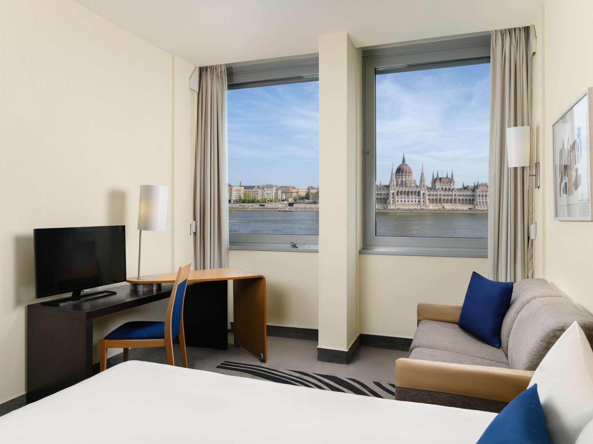 Chambre Exécutive avec vue sur le Parlement