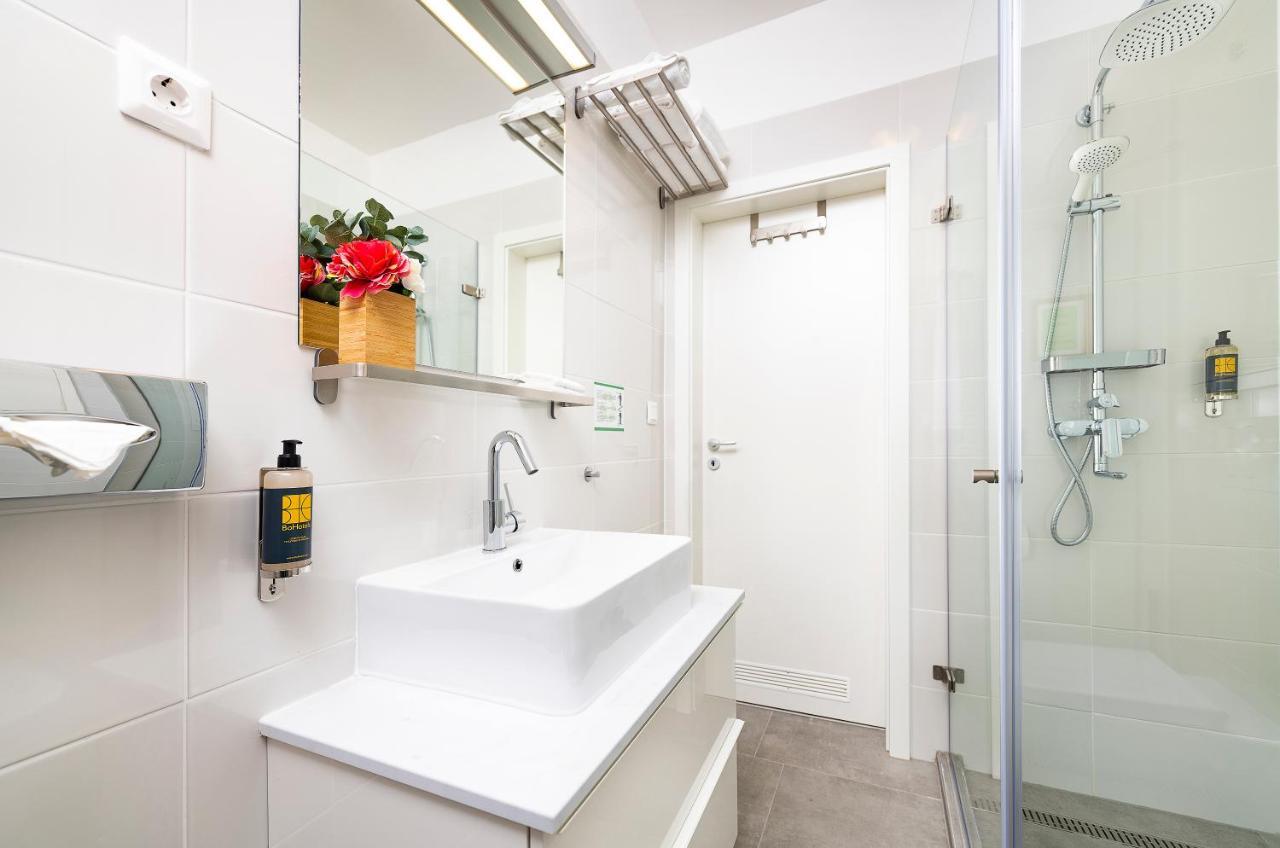 Off-Site One-Bedroom Apartment
