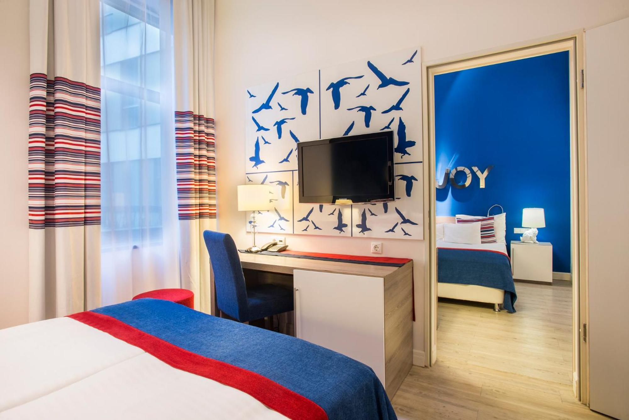 Chambre Familiale Communicante