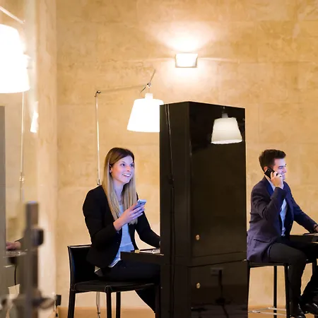 Hotel Moments Budapest By Continental Group-2